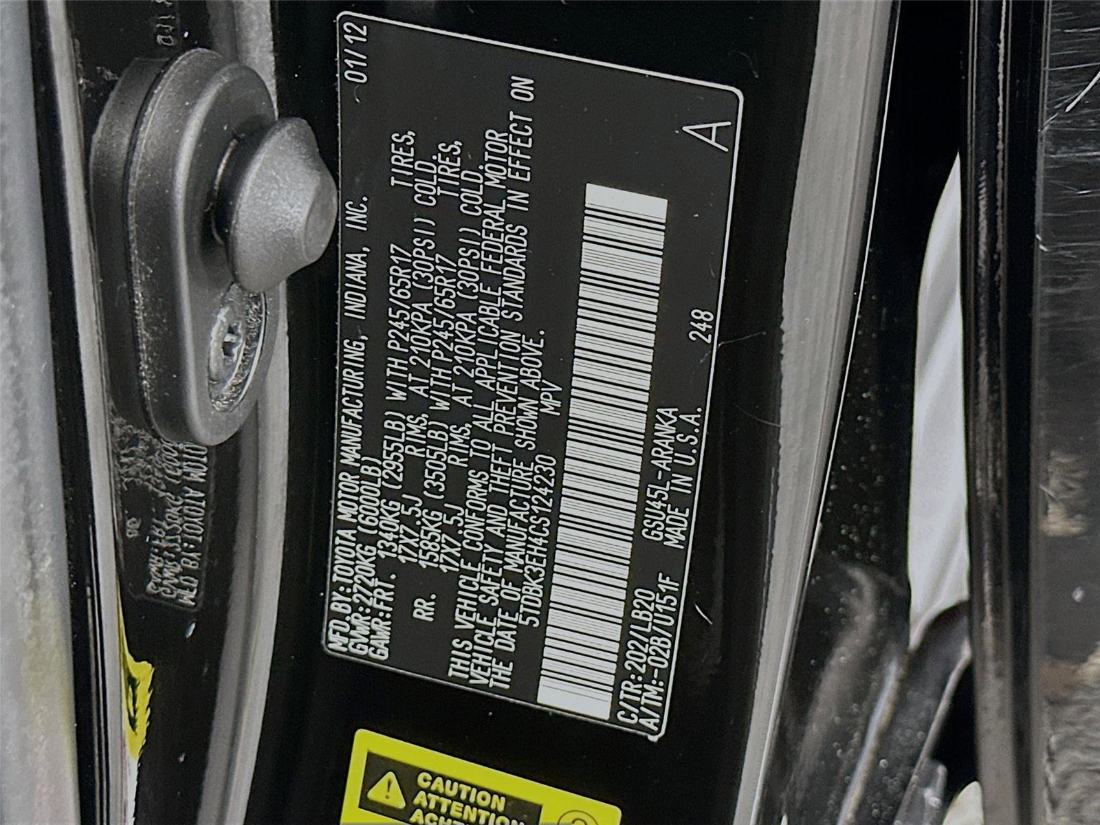 Used 2012 Toyota Highlander SE image 31