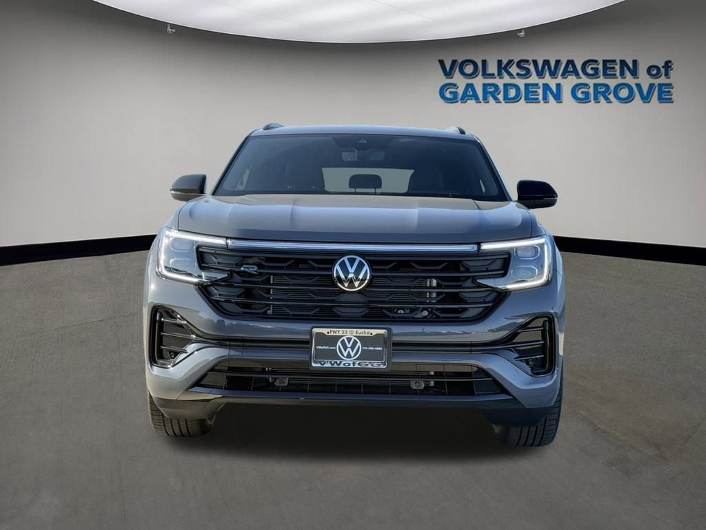 New 2026 Volkswagen Atlas Cross Sport SEL R-Line video 2