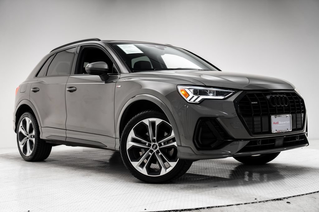 Used 2021 Audi Q3 2.0T Premium Plus w/ Premium Plus Package AWD/4WD image 38