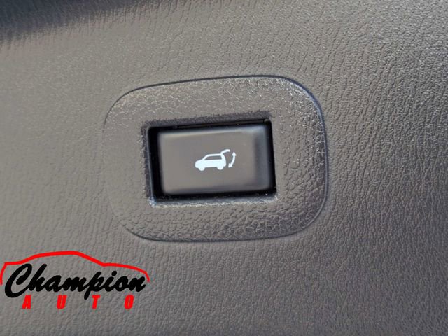 Used 2018 INFINITI QX80 2WD w/ Driver Assistance Package image 16