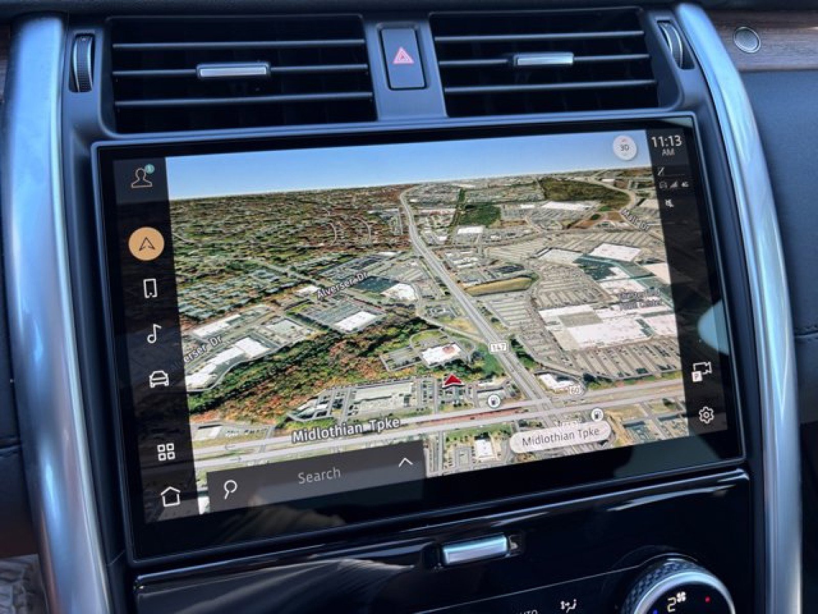 Certified 2024 Land Rover Discovery S image 16