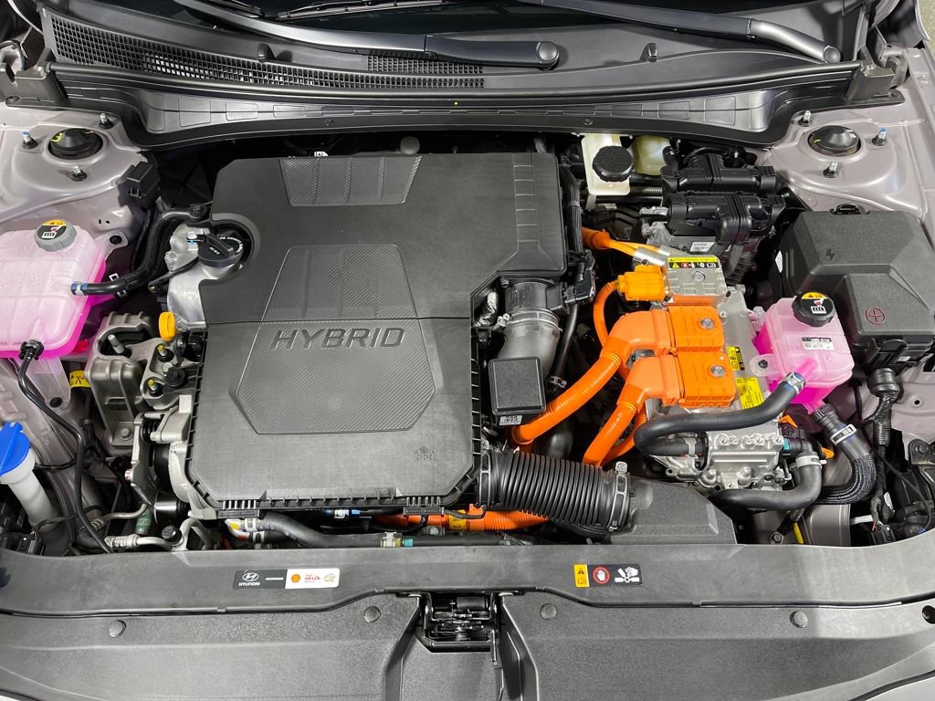 Certified 2025 Hyundai Elantra Blue image 9