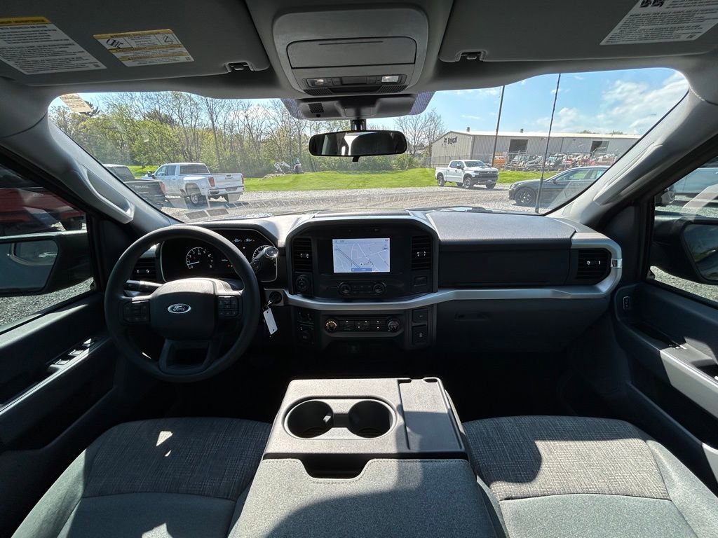 Used 2022 Ford F150 XLT w/ Trailer Tow Package AWD/4WD image 3