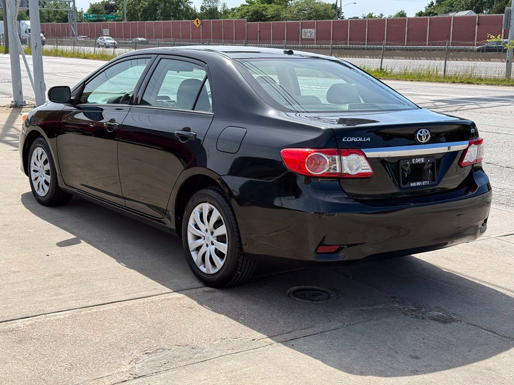 Used 2012 Toyota Corolla LE FWD image 10