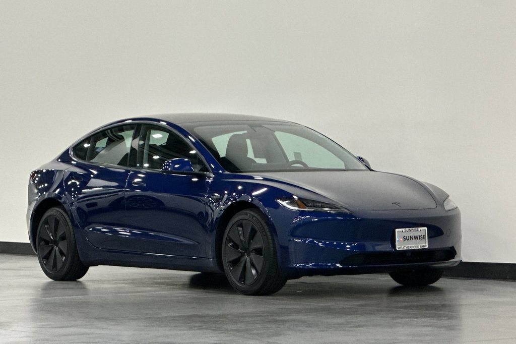 Used 2026 Tesla Model 3 RWD image 2