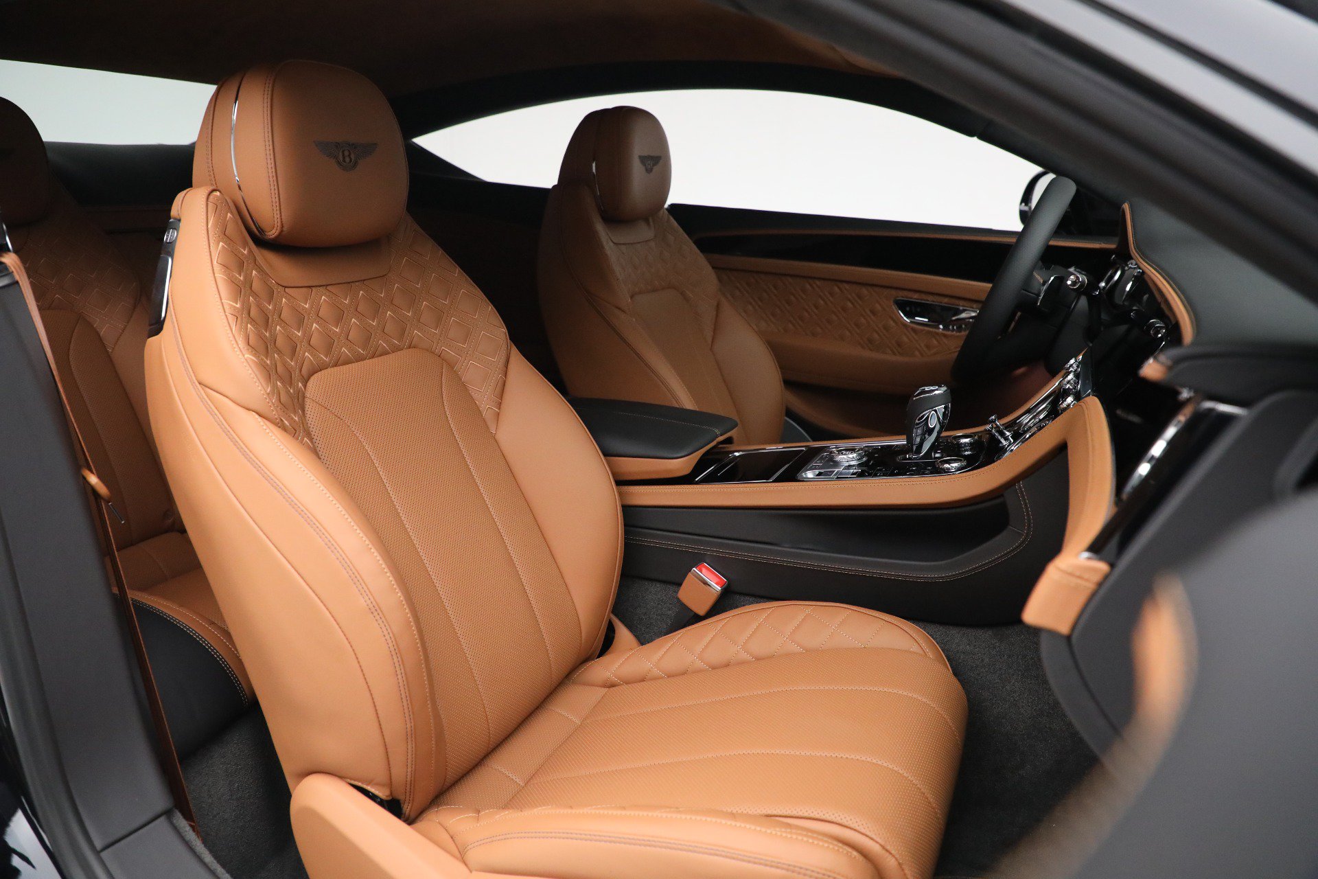 Certified 2022 Bentley Continental GT AWD/4WD image 23