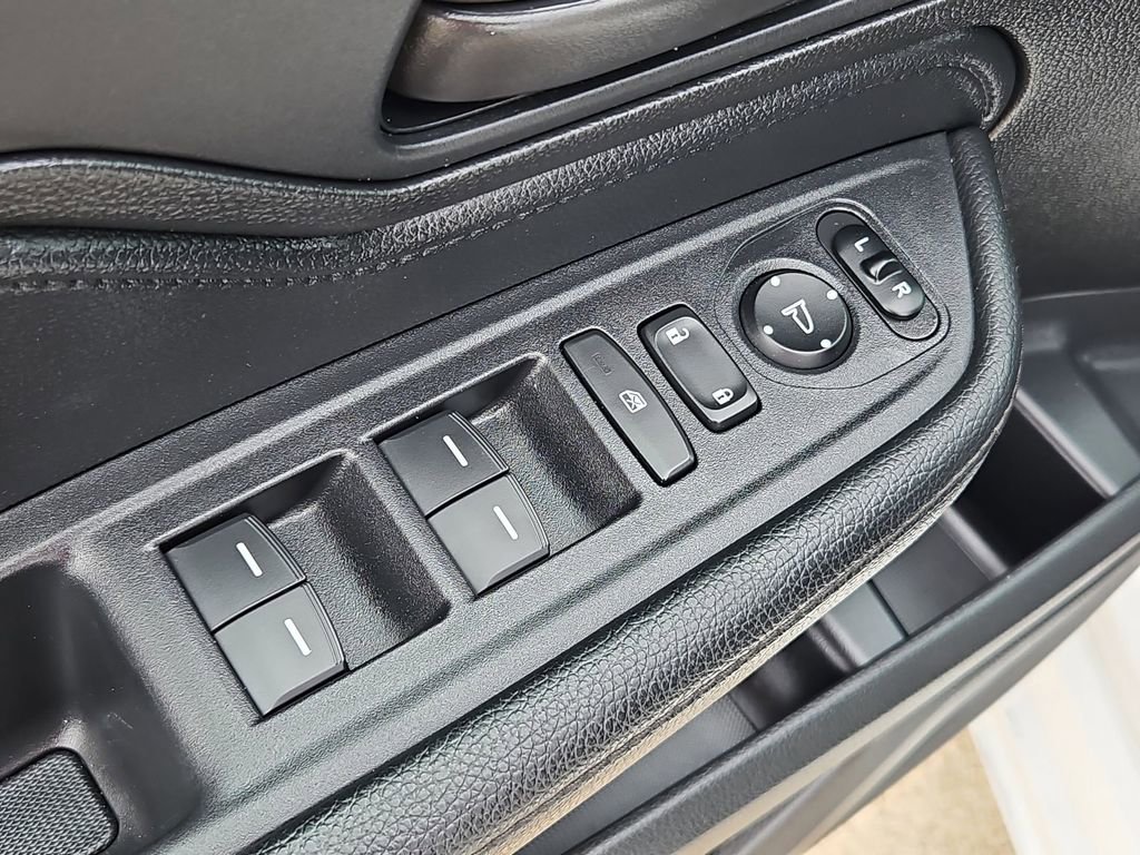 Used 2024 Honda Odyssey Sport image 13