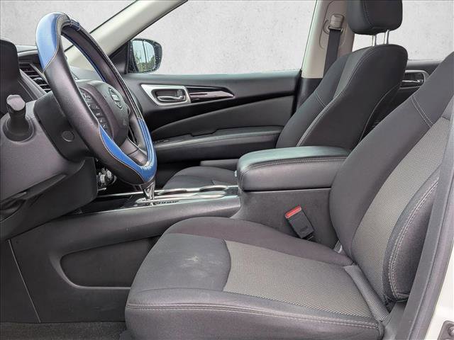 Used 2018 Nissan Pathfinder S FWD image 9