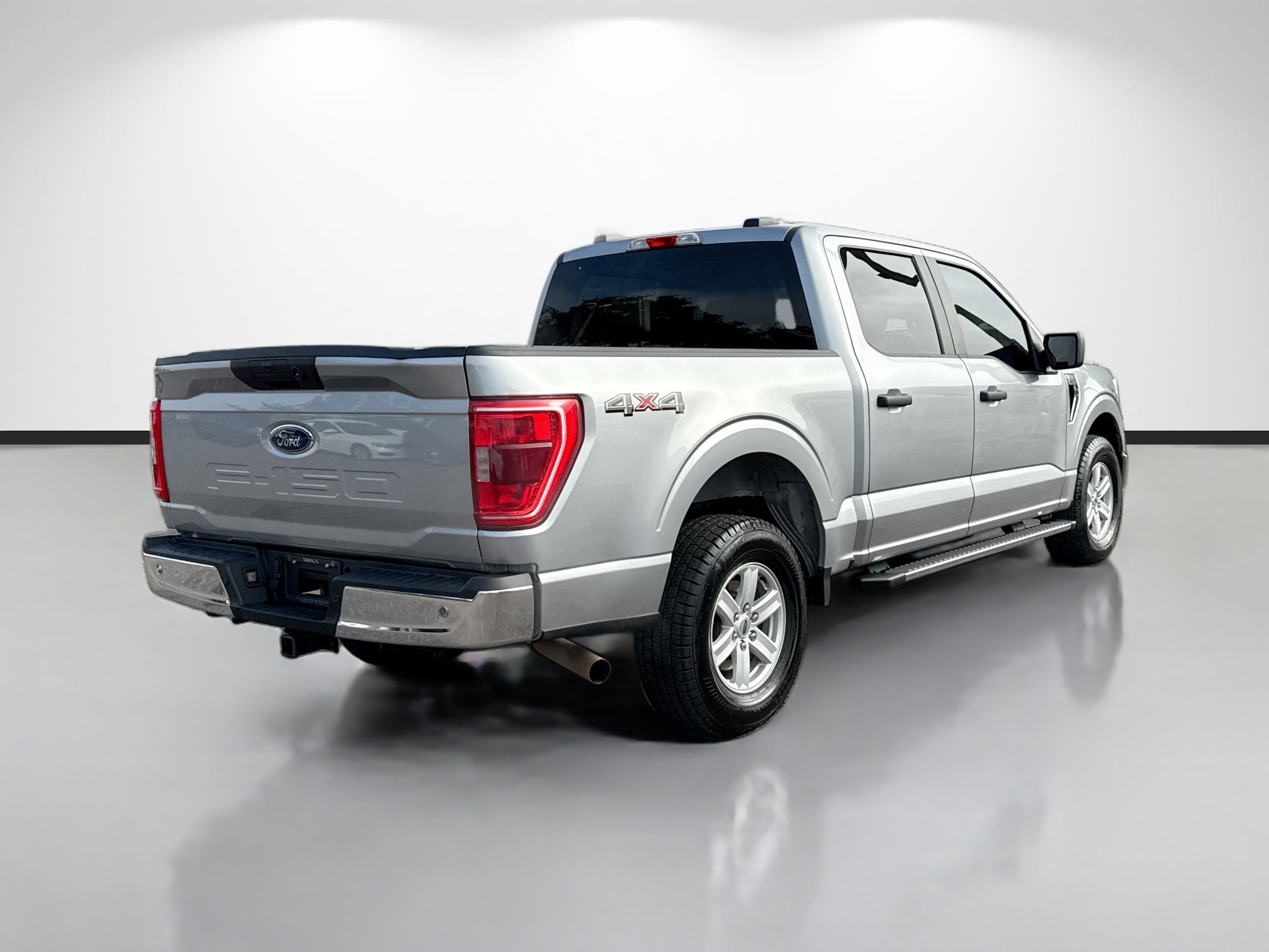 Used 2022 Ford F150 XLT w/ Trailer Tow Package image 3
