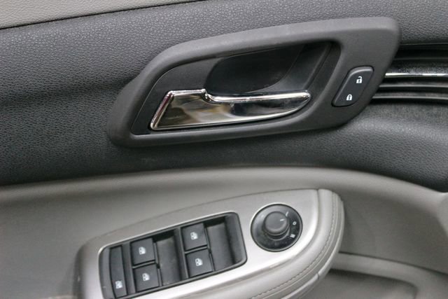 Used 2015 Chevrolet Malibu LS FWD image 16