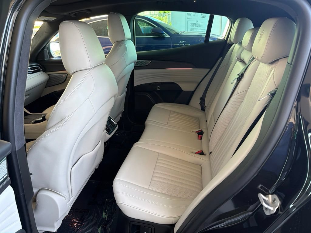 Certified 2023 Maserati Grecale Modena AWD/4WD image 23
