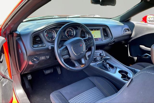Used 2023 Dodge Challenger SXT image 12