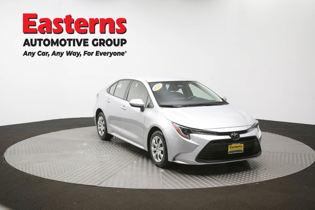Used 2023 Toyota Corolla LE FWD image 46