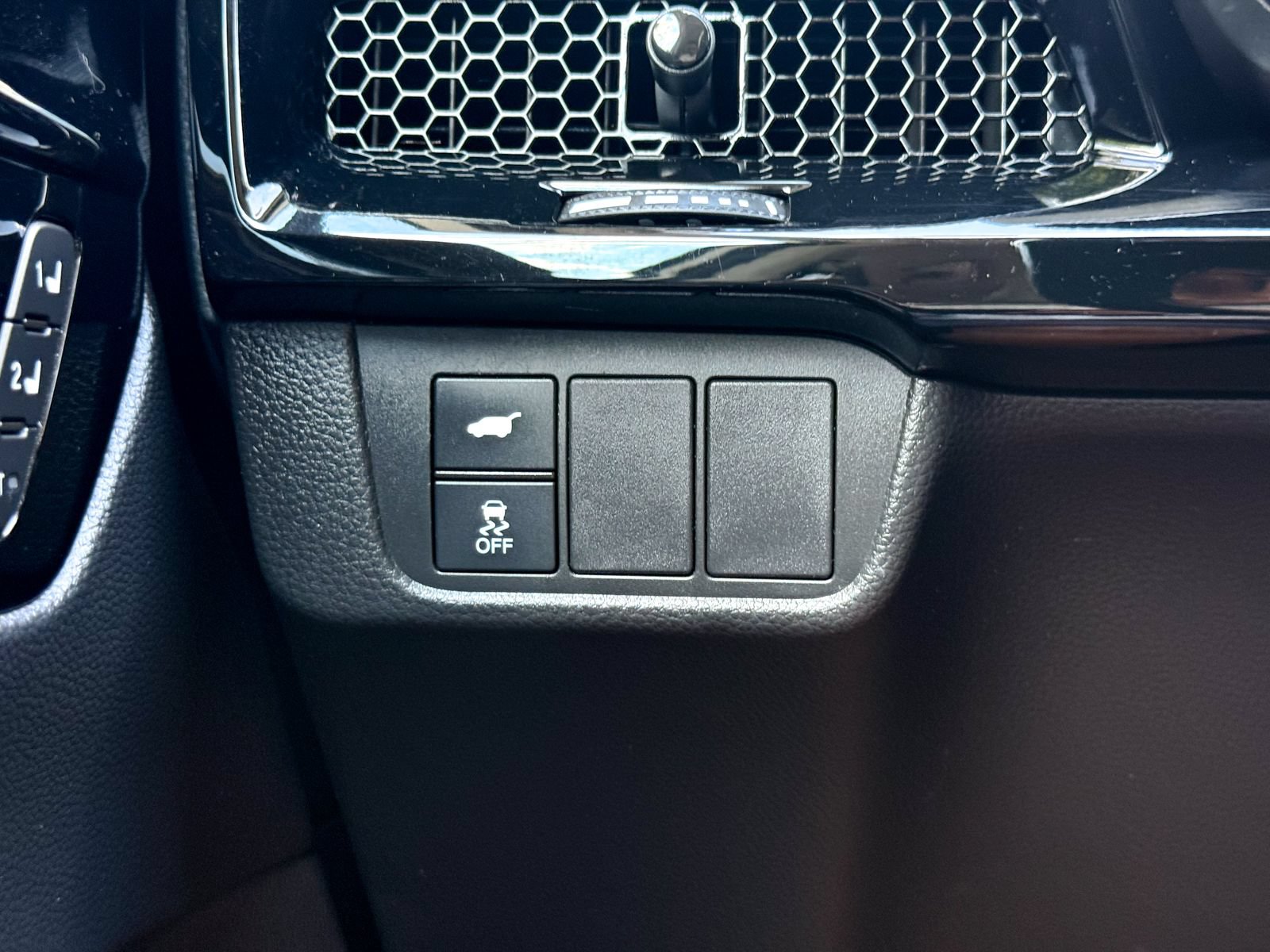 Used 2023 Honda CR-V EX-L image 29