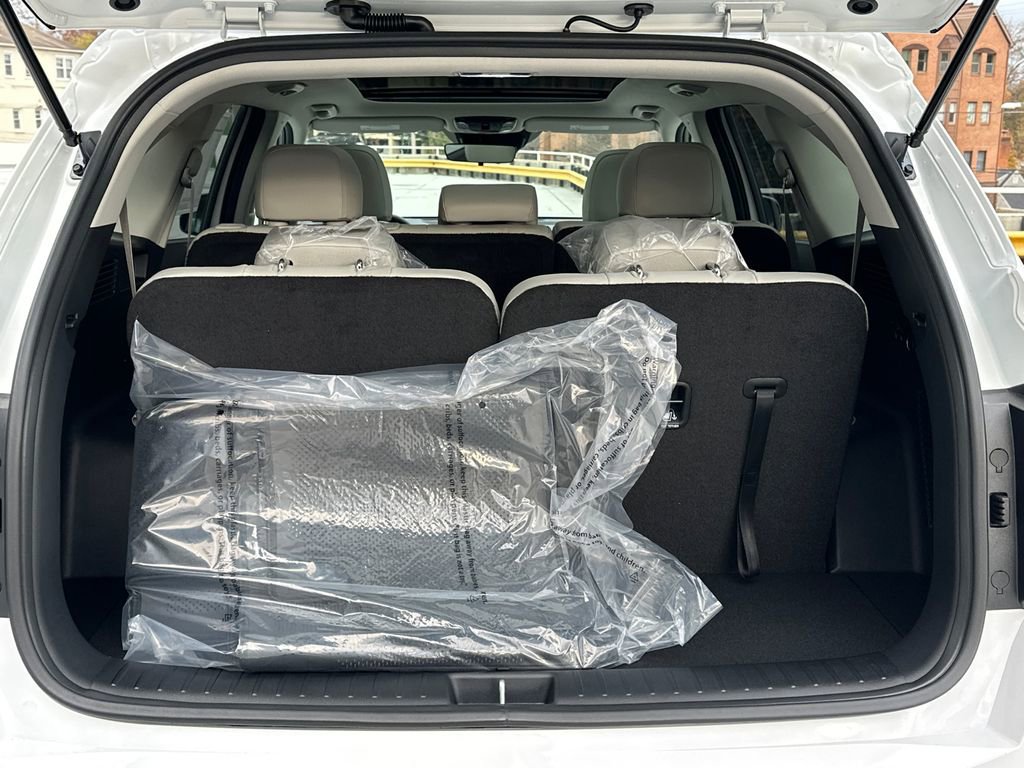 New 2026 Kia Sorento S w/ S Panoramic Sunroof Package image 6