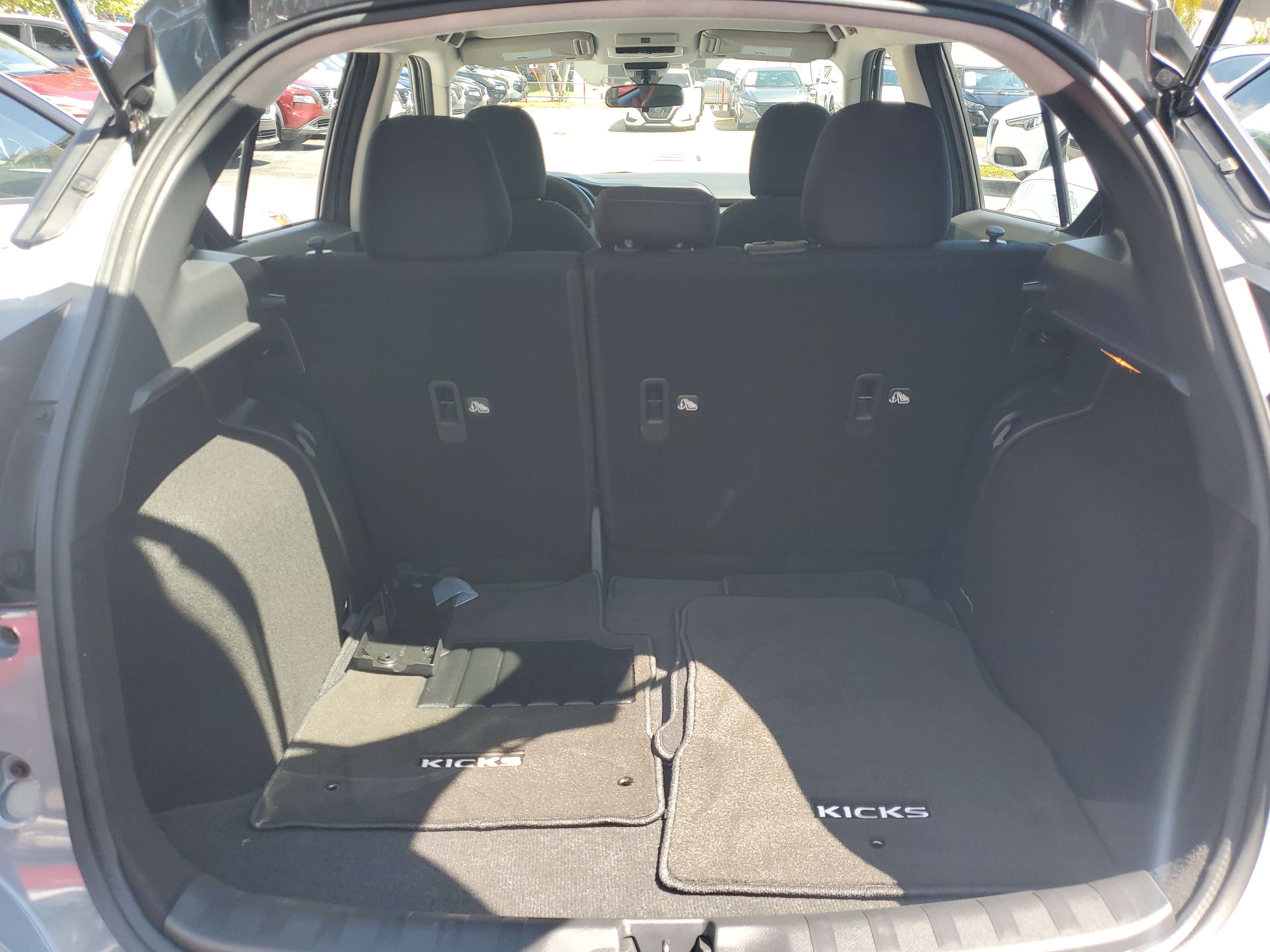 Certified 2024 Nissan Kicks SV image 13