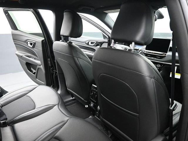 New 2026 Jeep Compass Latitude image 21