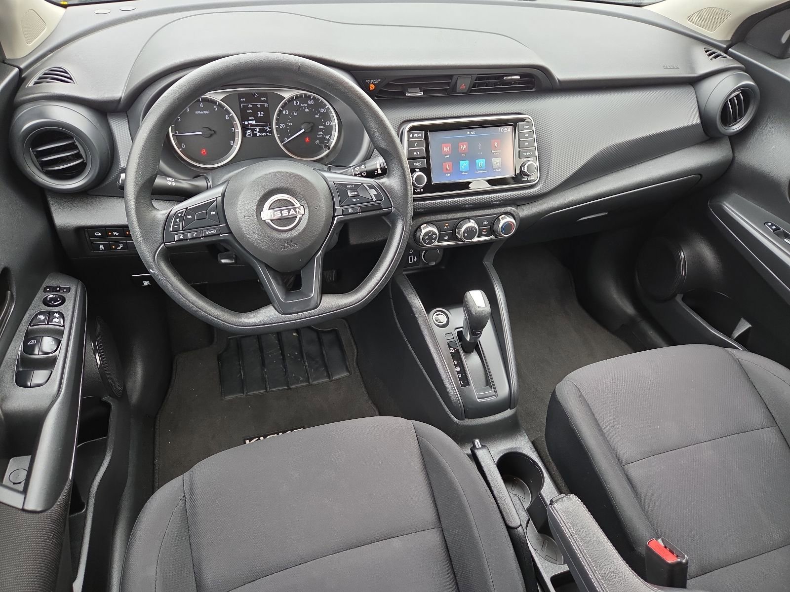 Used 2023 Nissan Kicks S image 10