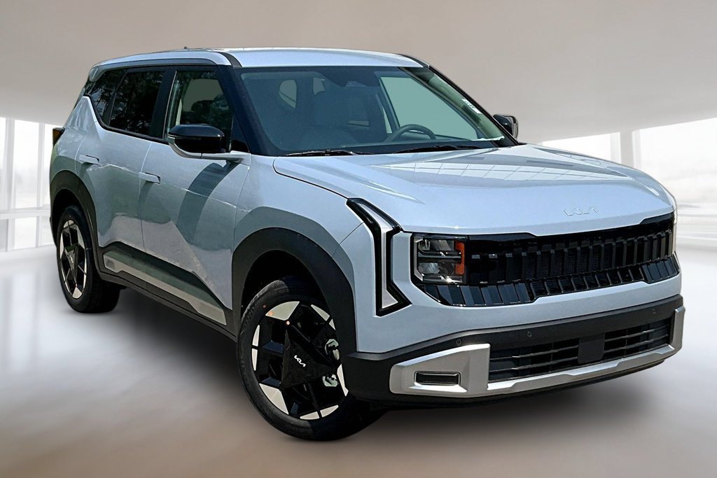 New 2027 Kia Seltos S AWD/4WD image 2