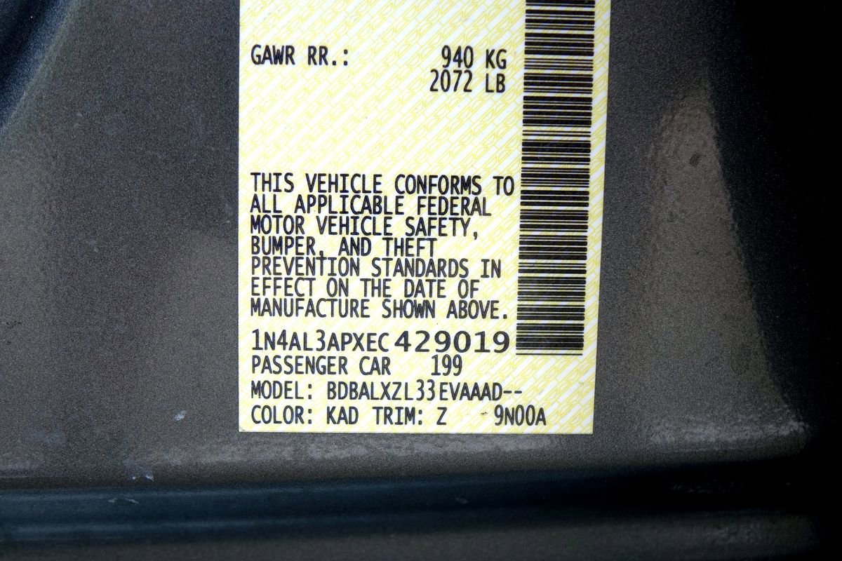 Used 2014 Nissan Altima 2.5 SL w/ Technology Package FWD image 42