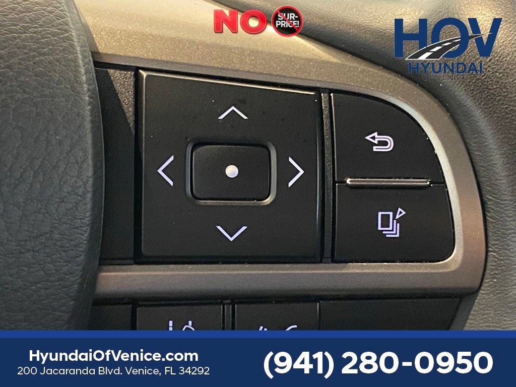 Used 2022 Lexus RX 350L Luxury w/ Accessory Package (Z1) FWD image 33