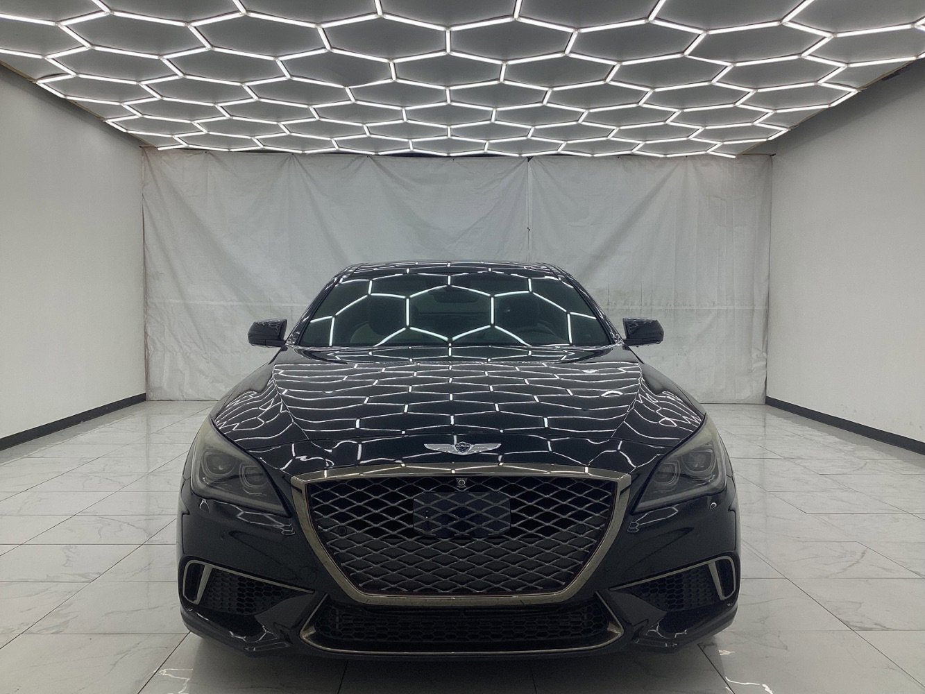 Used 2018 Genesis G80 3.3T Sport image 5