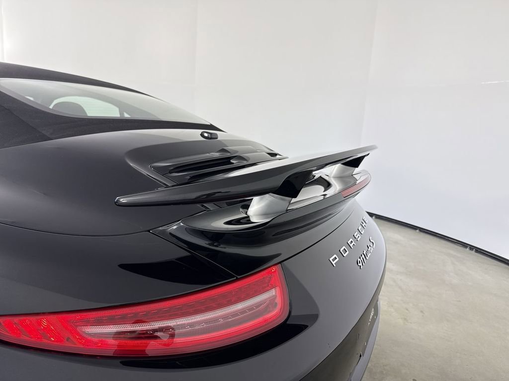 Certified 2015 Porsche 911 Turbo AWD/4WD image 17