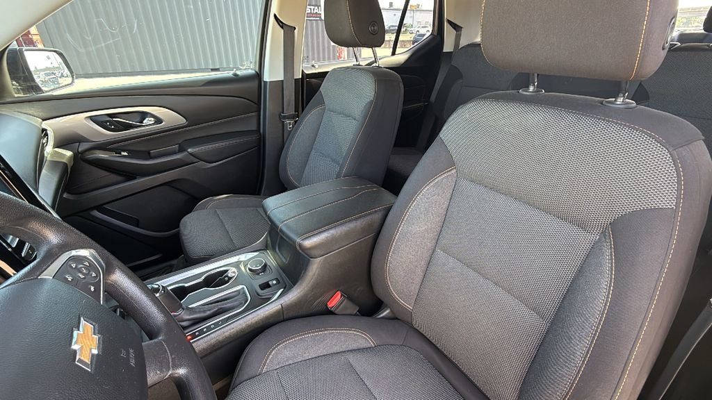 Used 2019 Chevrolet Traverse LS w/ LPO, Blackout Package image 14