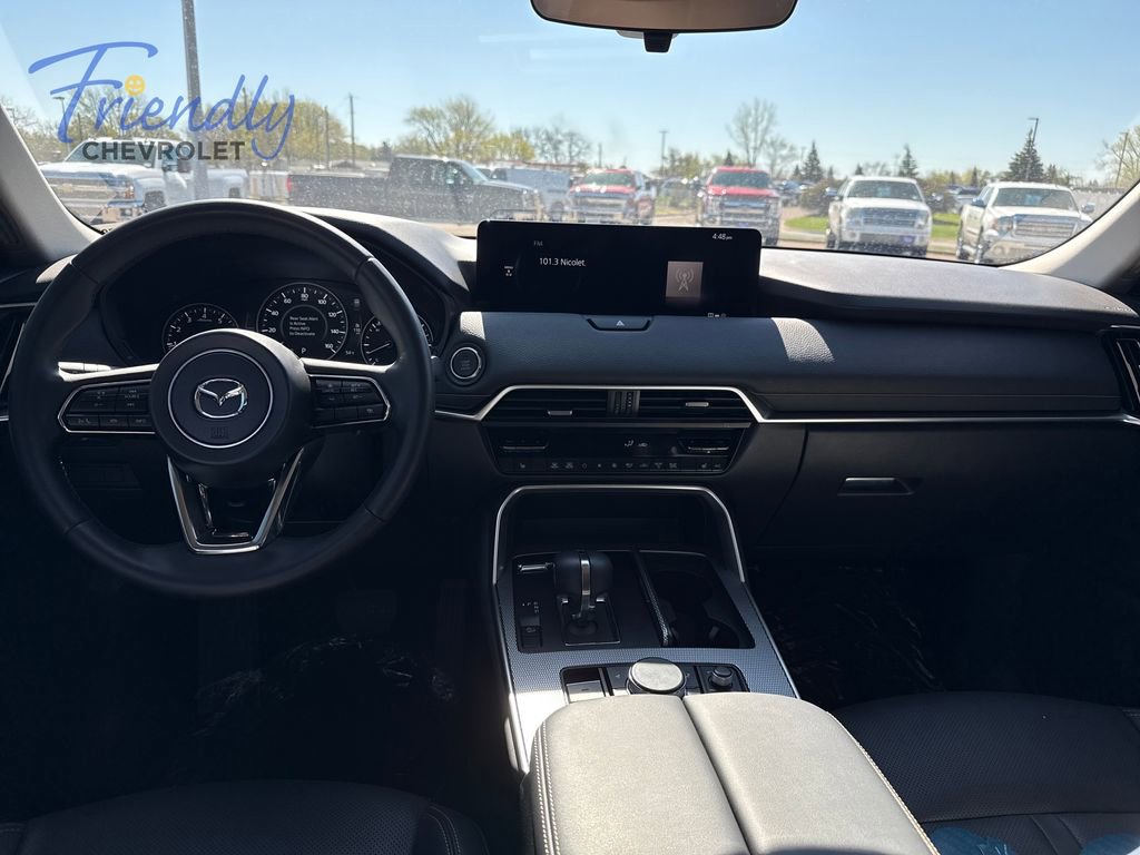 Used 2025 MAZDA CX-90 3.3 Turbo w/ Preferred Package AWD/4WD image 14