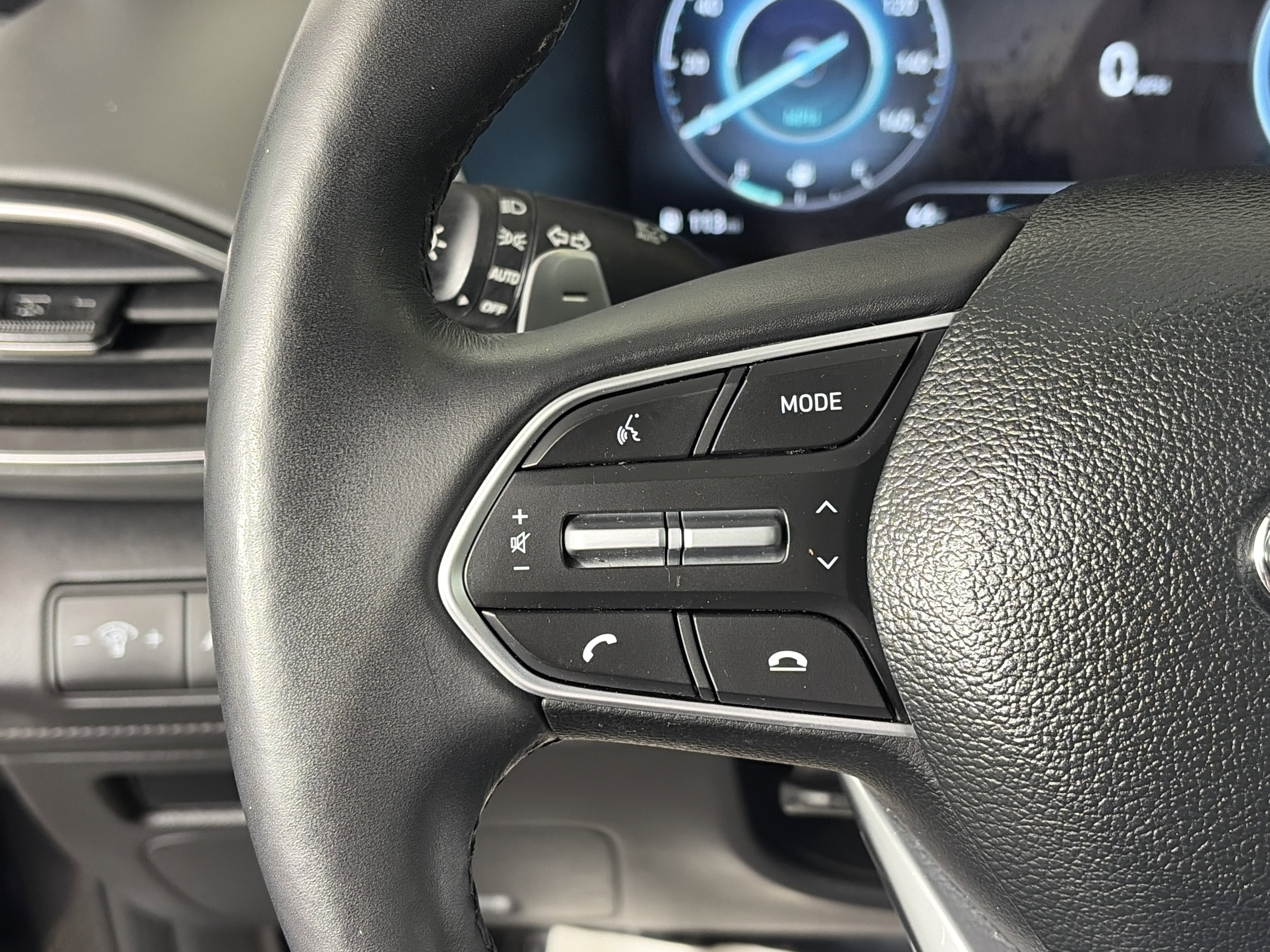 Used 2023 Hyundai Santa Fe Limited w/ Cargo Package image 30