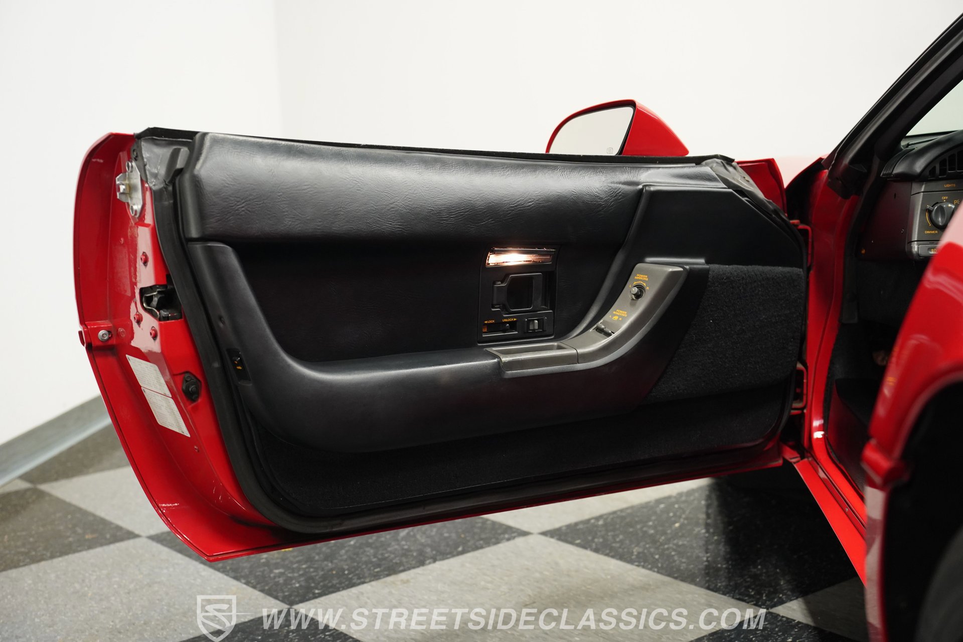 Used 1991 Chevrolet Corvette ZR-1 image 37