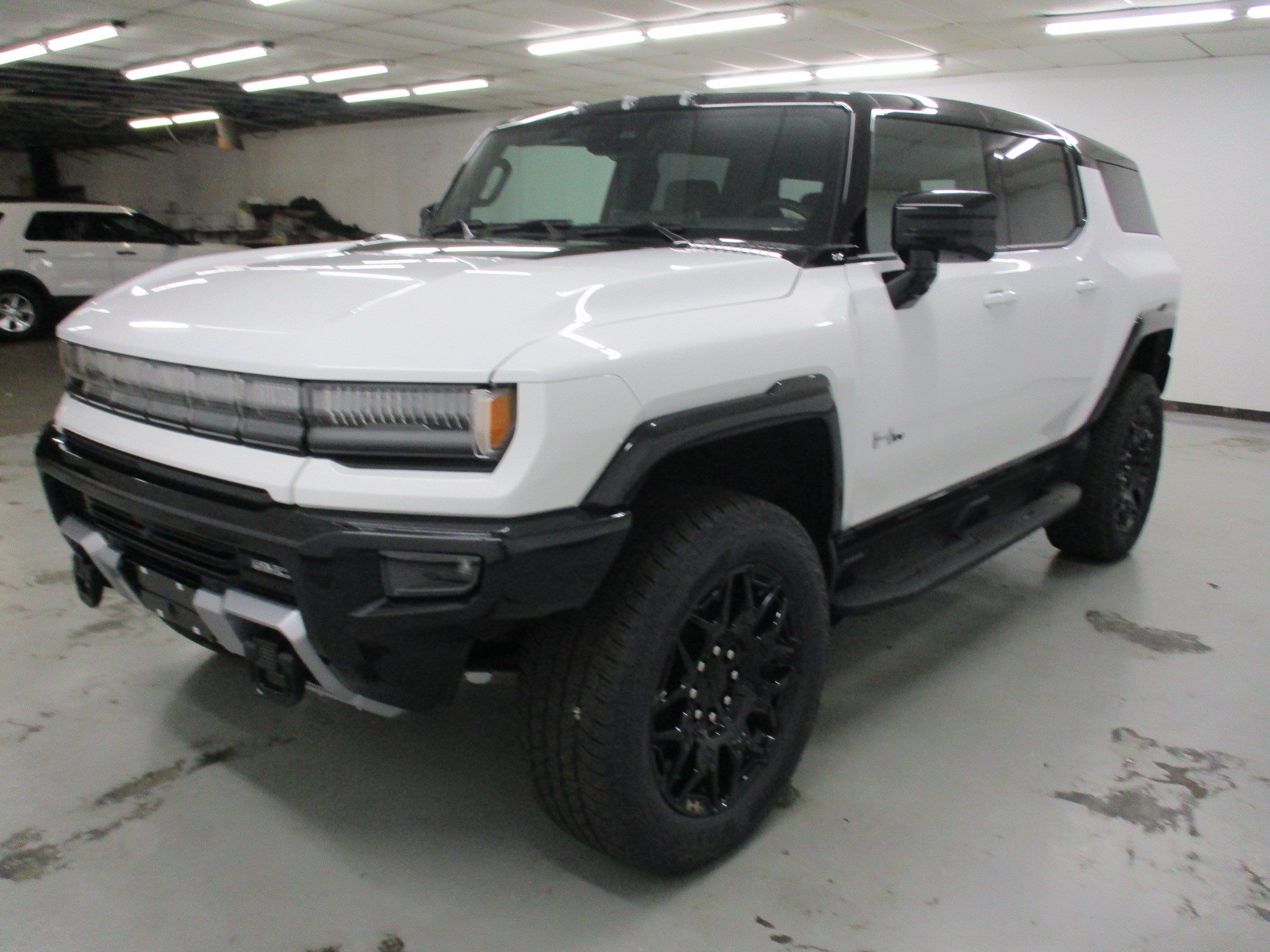 New 2026 GMC Hummer EV SUV AWD/4WD image 3