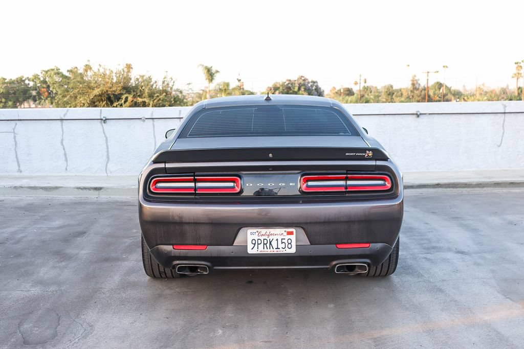Used 2022 Dodge Challenger R/T Scat Pack RWD image 8