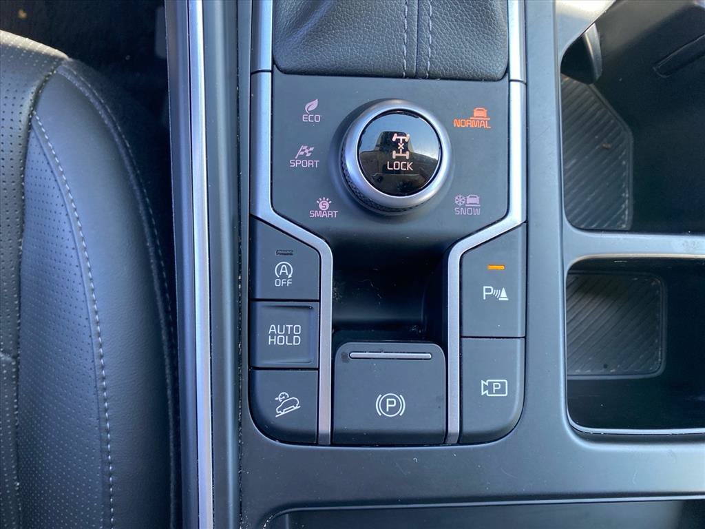 Certified 2025 Kia Sorento X-Line EX AWD/4WD image 14
