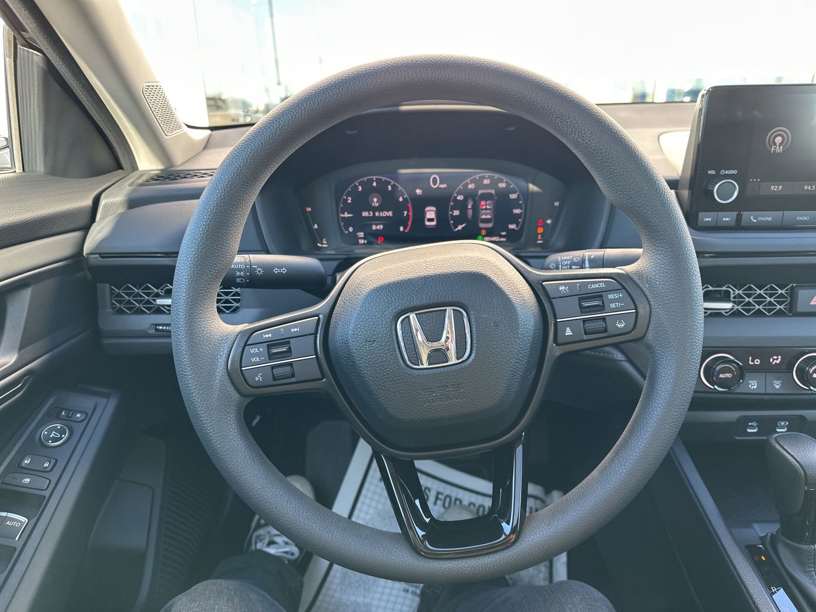 Used 2025 Honda Accord SE image 34