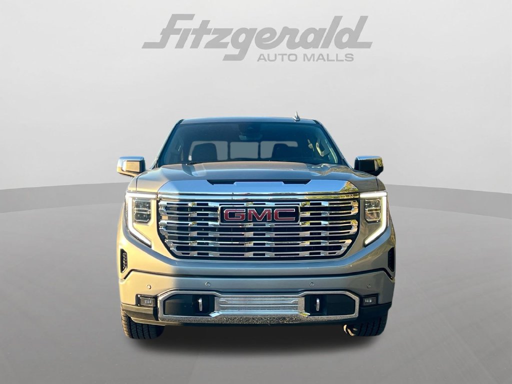 Used 2024 GMC Sierra 1500 Denali AWD/4WD image 11