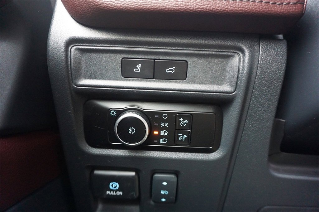 Used 2024 Ford Expedition Max Limited image 5