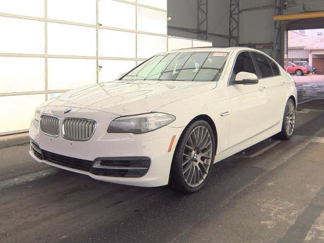 Used 2014 BMW 550i Sedan image 3