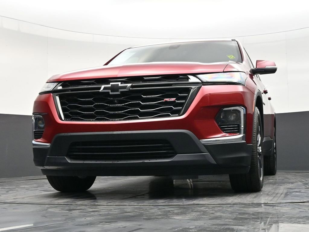 Used 2022 Chevrolet Traverse RS FWD image 28