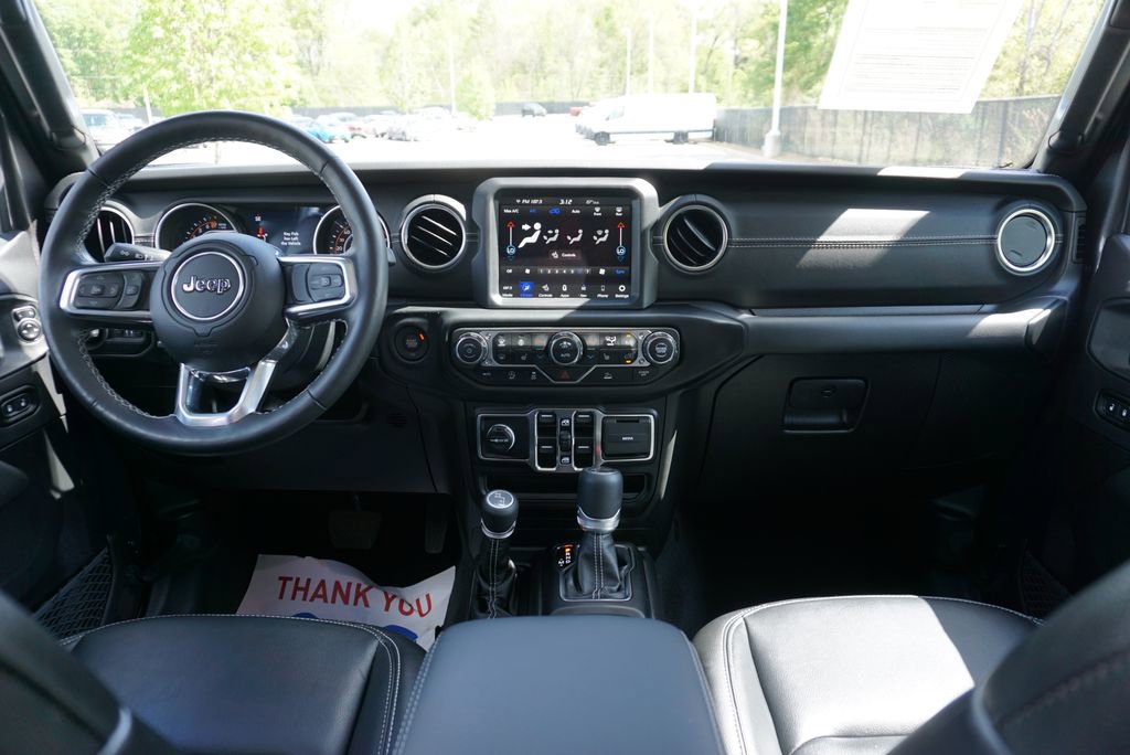 Used 2022 Jeep Wrangler Unlimited Sahara w/ LED Lighting Group image 23