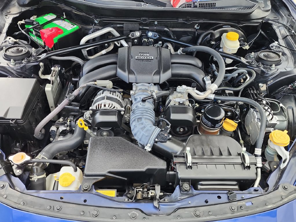 Used 2022 Toyota GR86 Premium RWD image 24