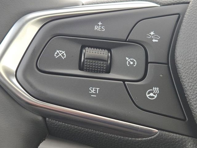 New 2026 Chevrolet Trax ACTIV w/ Sunroof Package FWD image 13