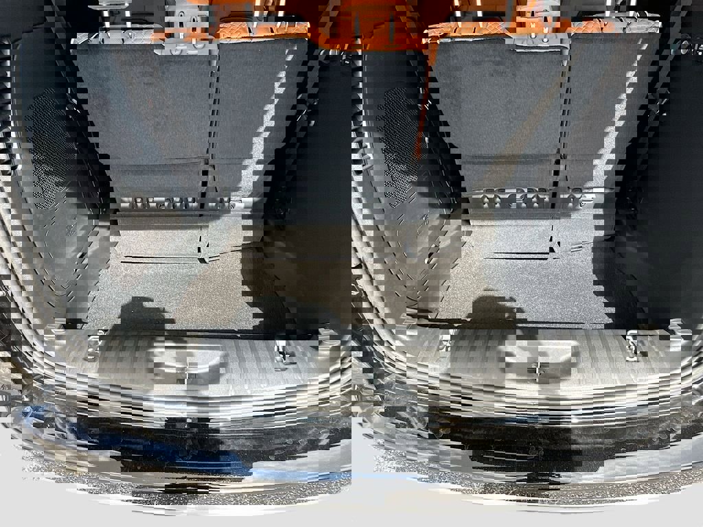 New 2026 Chrysler Pacifica Pinnacle w/ Trailer Tow Group image 37