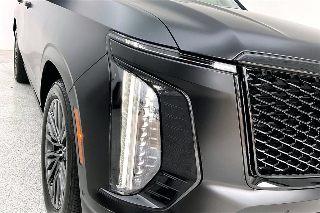 Used 2025 Cadillac Escalade Sport Platinum AWD/4WD image 38