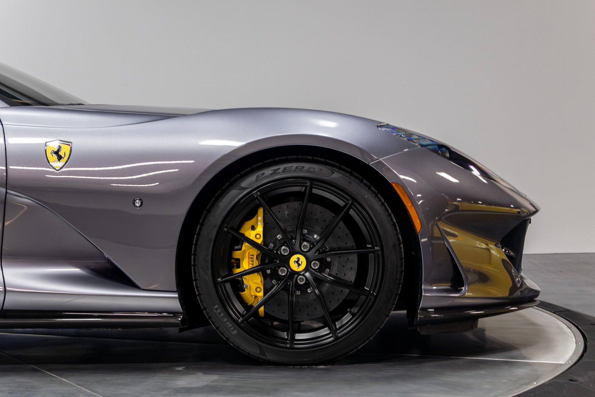 Used 2021 Ferrari 812 GTS image 22