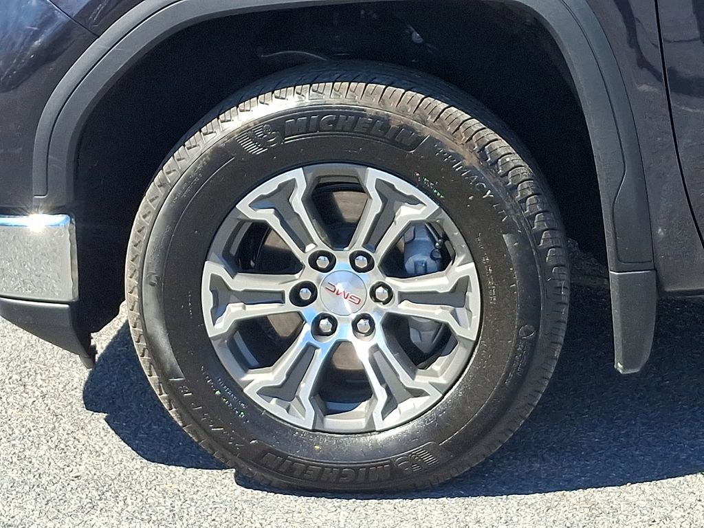 Used 2025 GMC Sierra 1500 SLT image 6