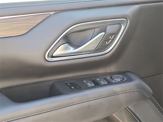 Used 2022 Chevrolet Tahoe LT w/ Luxury Package image 22