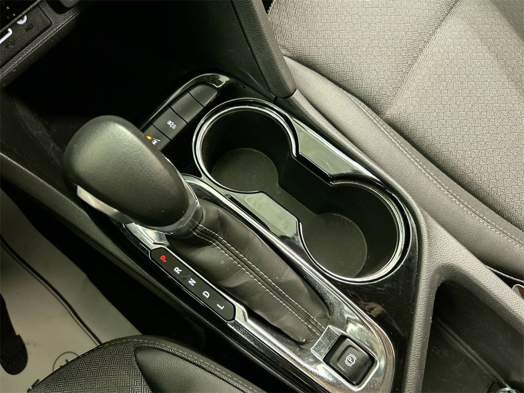 Used 2023 Buick Encore GX Preferred w/ Cold Weather Comfort Package image 17