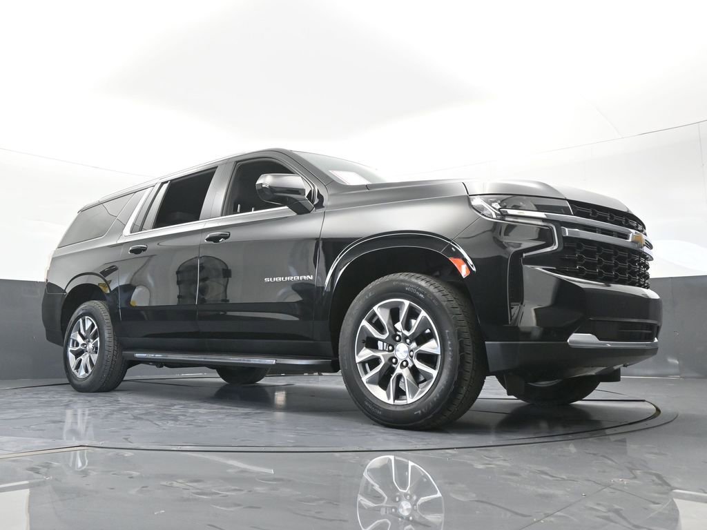 Used 2024 Chevrolet Suburban LS w/ Driver Alert Package RWD image 63