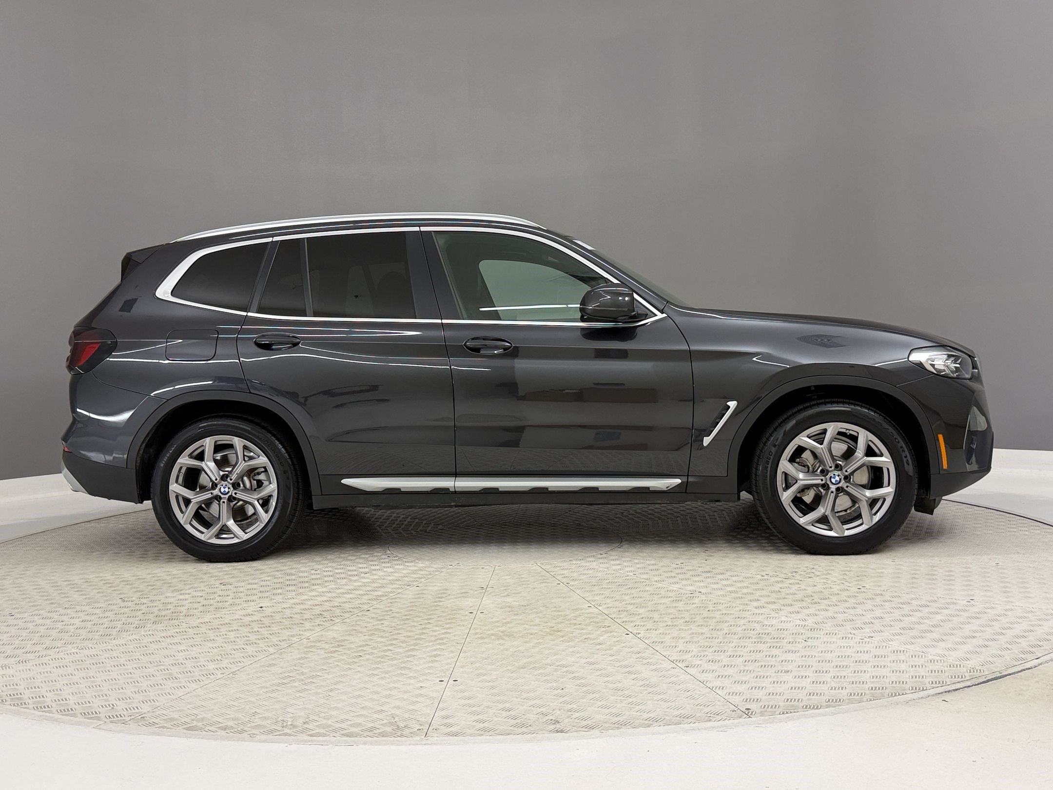 Certified 2023 BMW X3 sDrive30i w/ Convenience Package RWD image 8
